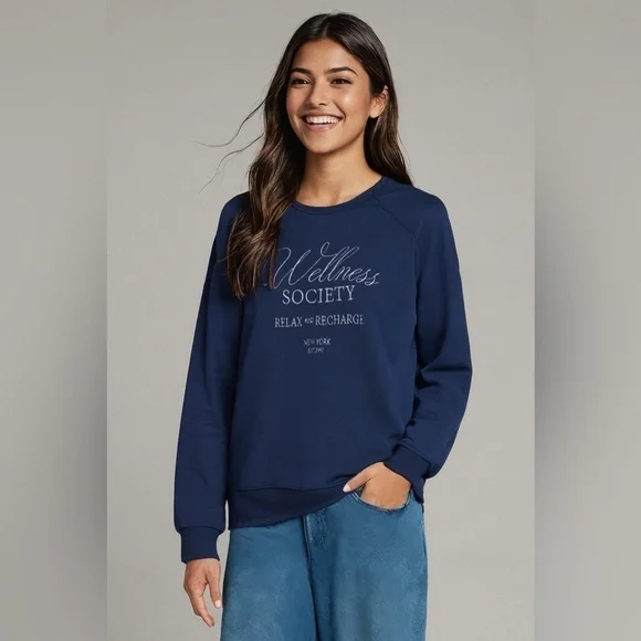WILDFOX ‘Wellness Society’ Keely Raglan Sweatshirt in Medieval Blue - Picture 5 of 11